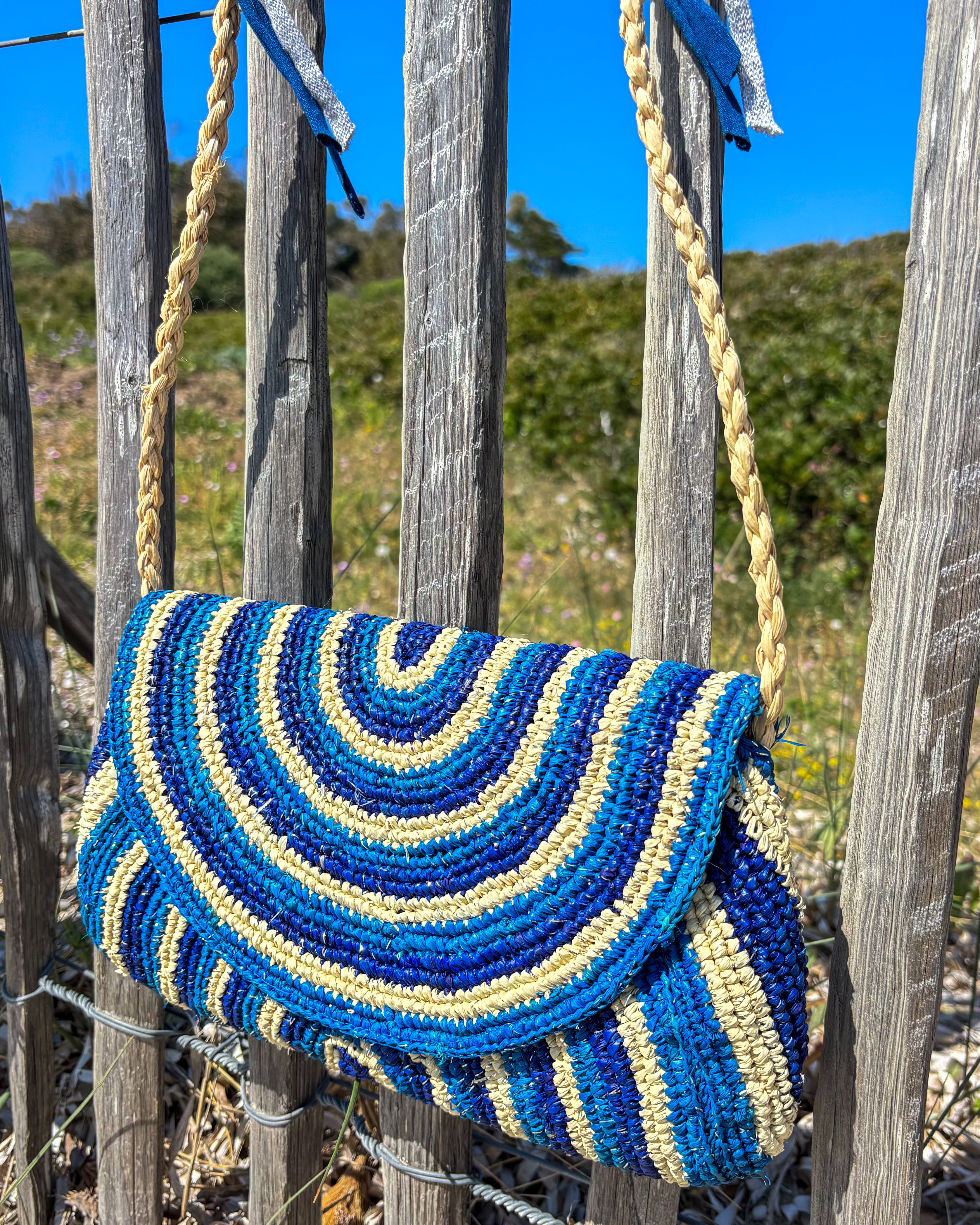 BLEU SANTORIN