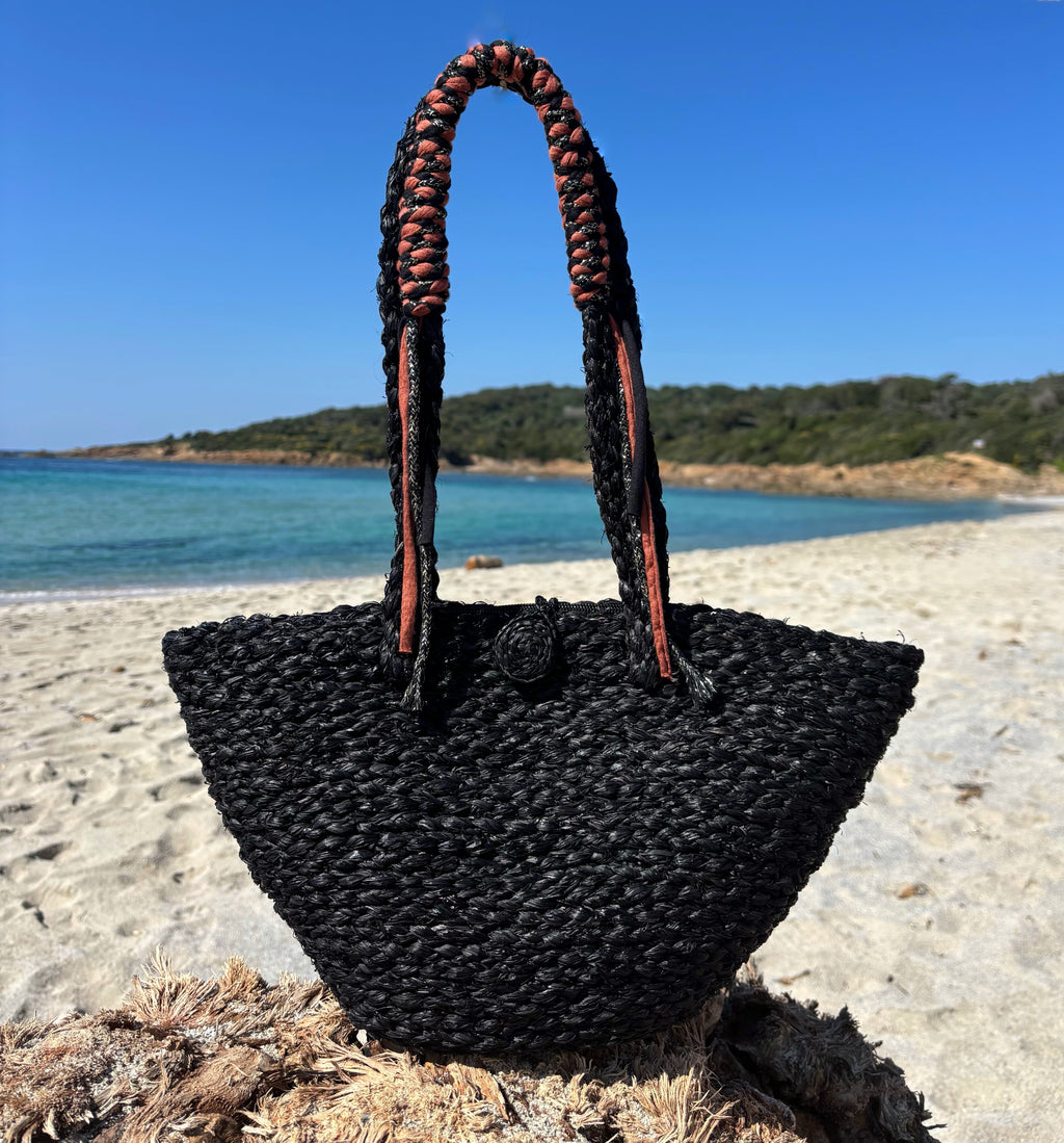 NOIR ÉLÉGANCE PM